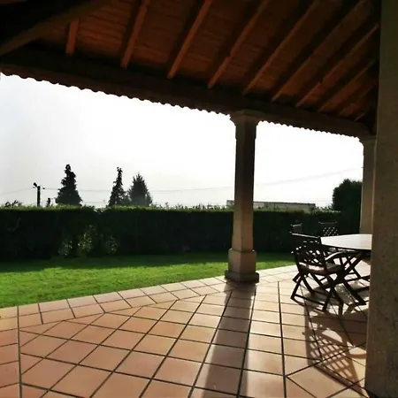 Feriehus Chalet De Arines *