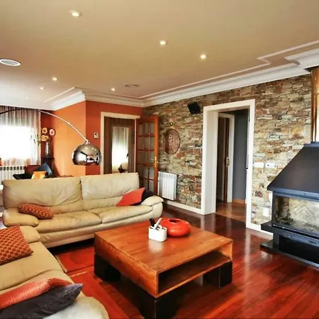 Chalet De Arines * A Torre Branca